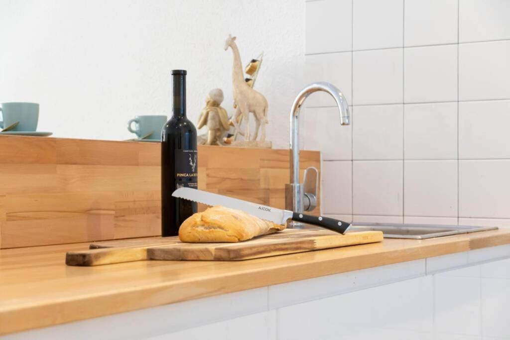 Luxury Apartment Puerta Del Sol City Center Gran Via With Ac Madrid Esterno foto