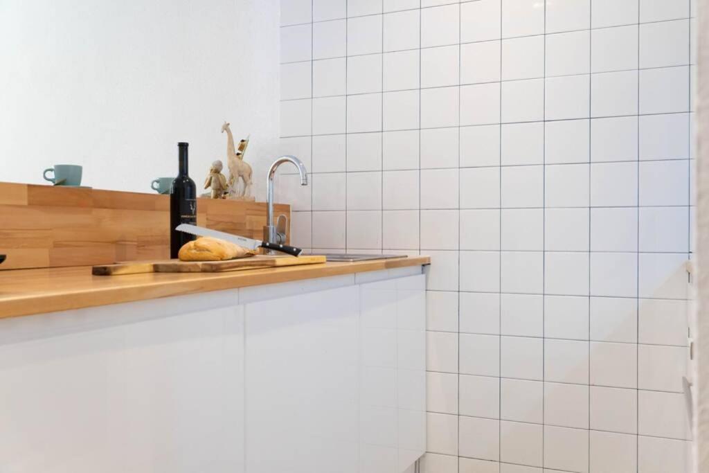 Luxury Apartment Puerta Del Sol City Center Gran Via With Ac Madrid Esterno foto